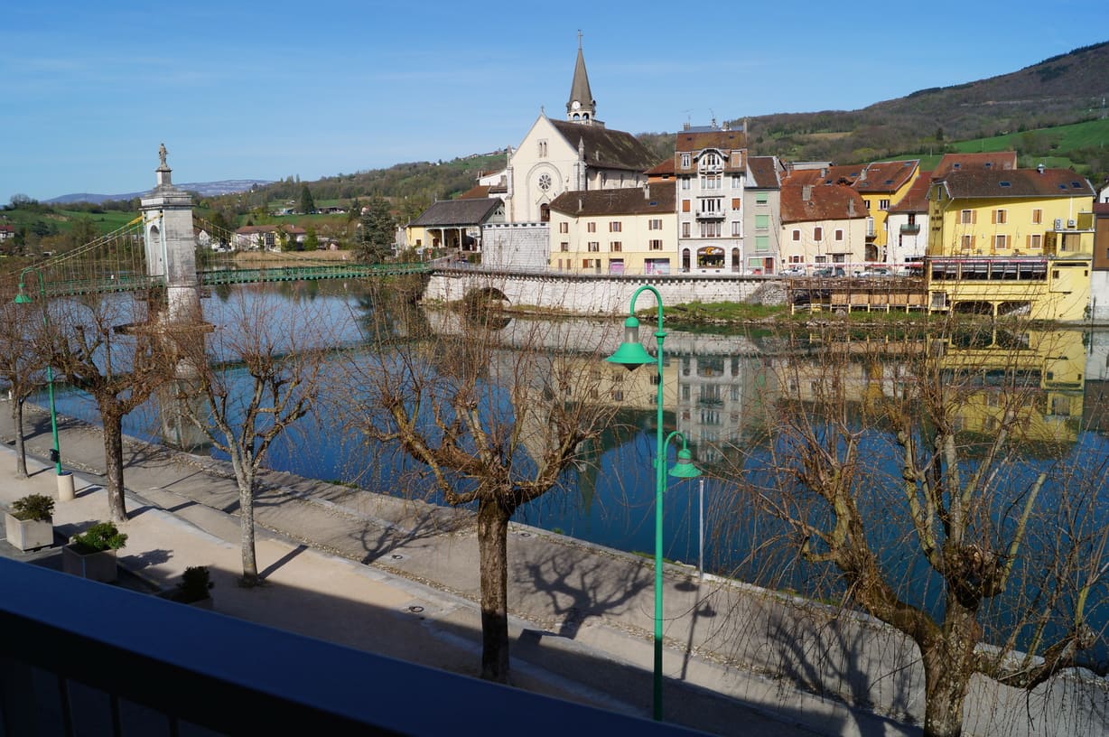 hotel-seyssel-vue-rhone 